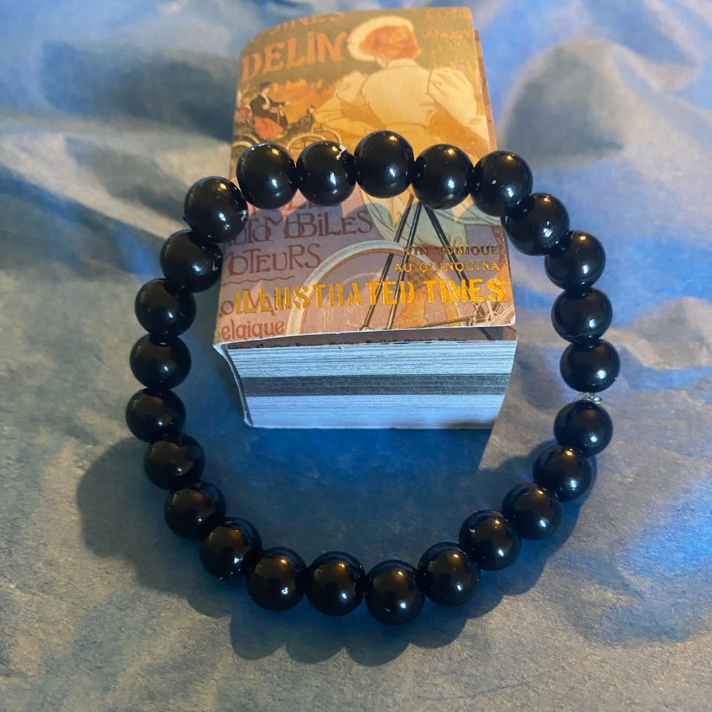 New Handcrafted Black Beaded Bracelet